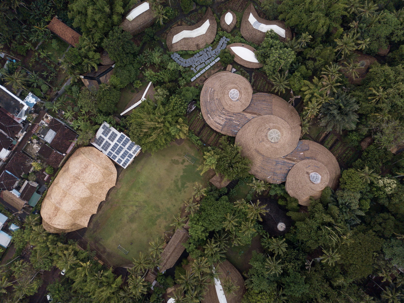 印尼;峇里島;建築;永續;綠色學校