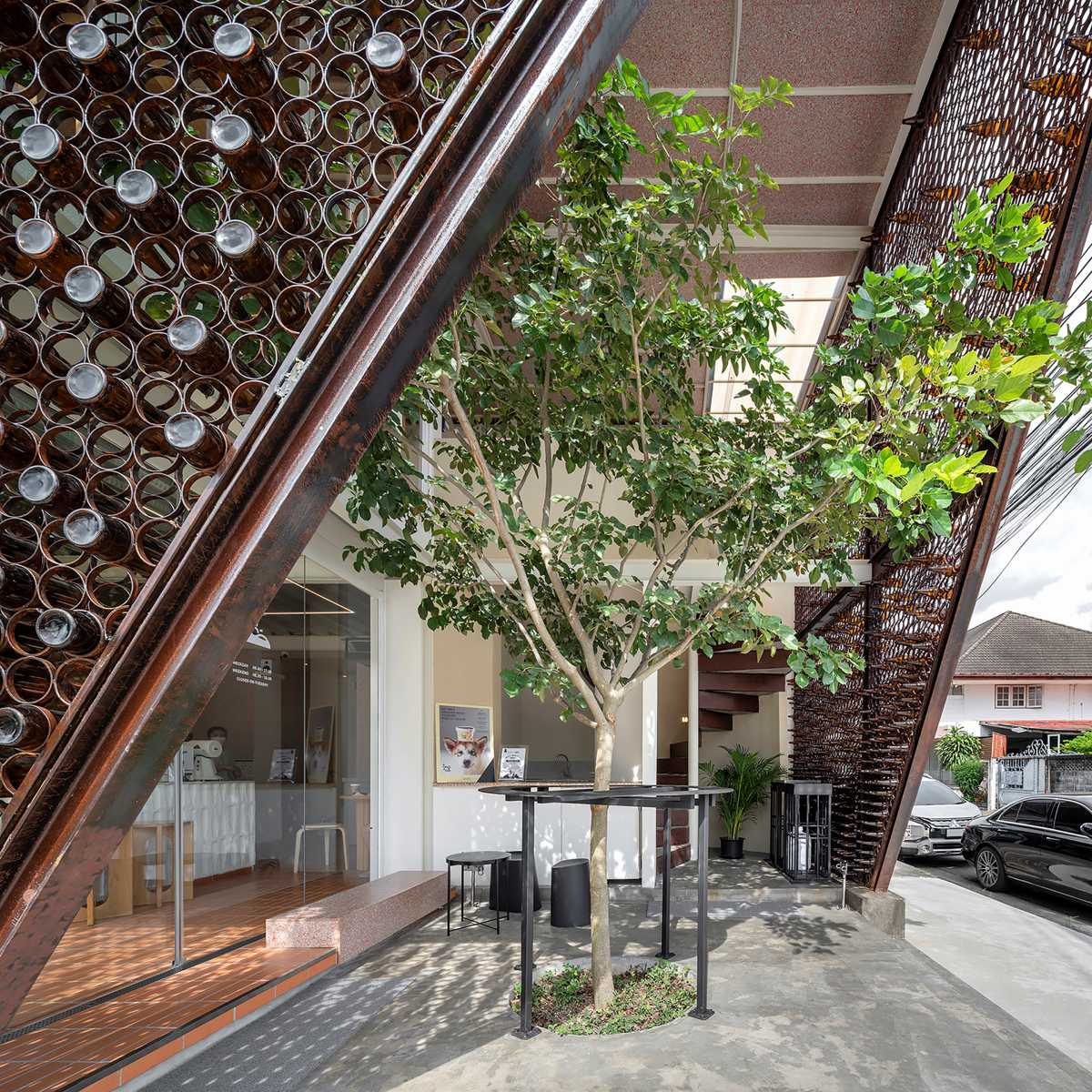 建築；室內設計；環保；永續；咖啡廳；泰國